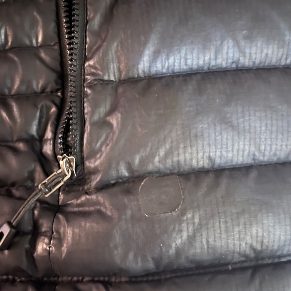 Patagonia Down Hoody - Picture 4 of 6